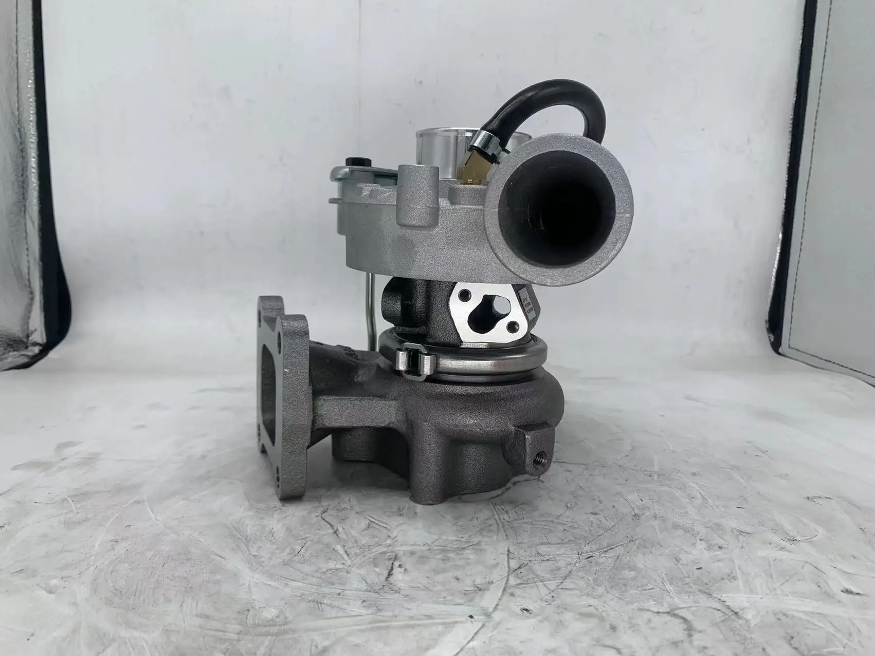 Hot Sale Used Turbocharger No.17201-54060 CT20 Turbocharger Kit for Toyota Hiace 2.5 TD(H12) Engine Turbo Boost Control 2LT