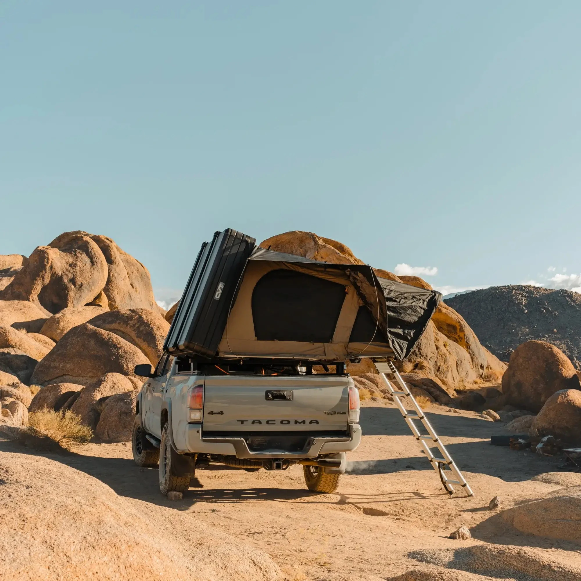 Carbon Fiber Roof Top Tent Hard Shell Car Rooftop Tents
