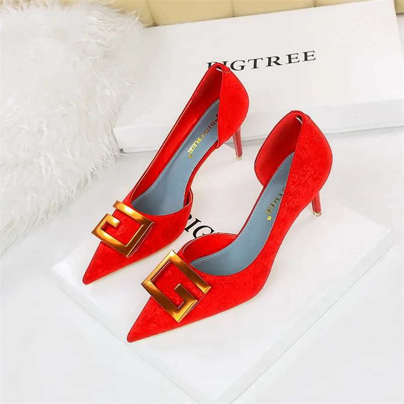 2024 New Fashion Metal Buckle Fashion High Heel Shoes Women Pumps Pointed Toe Soft Fabric Side Hollow Wedding Dress Single Shoe