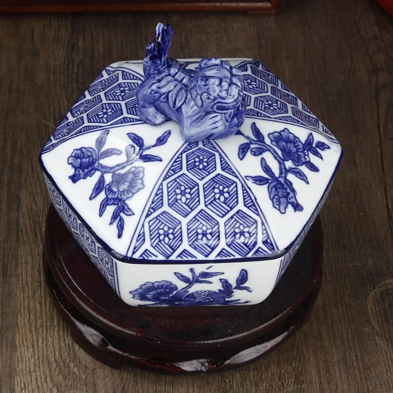 Jingdezhen-Ceramic Storage Pot Tea Can Household Storage Blue and White Ornament Jewelry Box Decoration Entrance Key Storage Jar