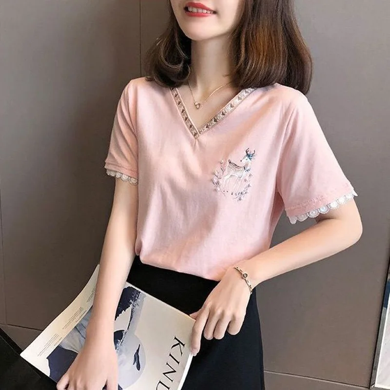 

Fashion V-Neck Printed Loose Ruffles Embroidery Beading T-Shirt Female Clothing 2023 New Casual Pullovers Commute Tee Shirt