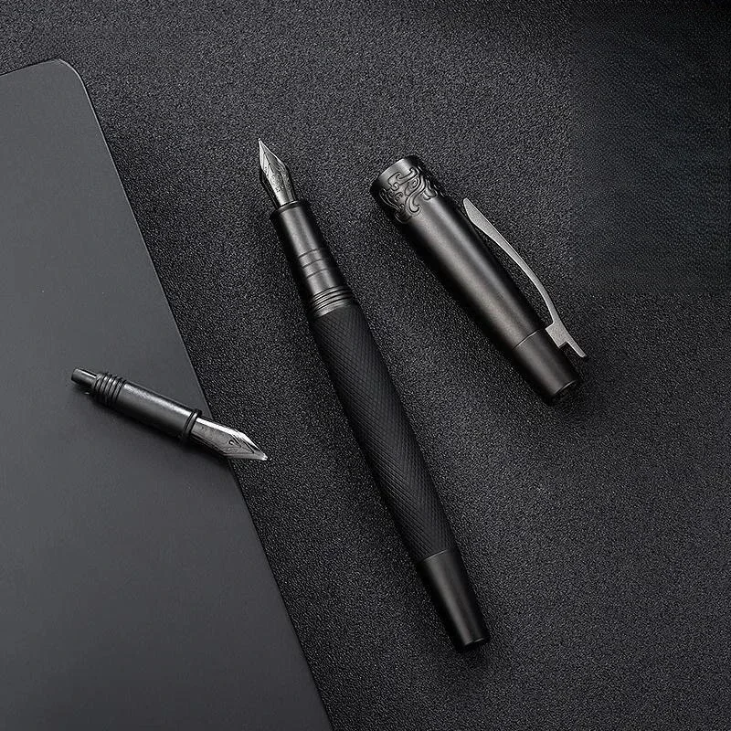 

Hongdian 6013 Black Fountain Pen Metal Titanium Ink Pen 0.4mmEF/0.5mmF/ 1.0mm Bent Nib Rotating Pen Cap Office Gift Stationery