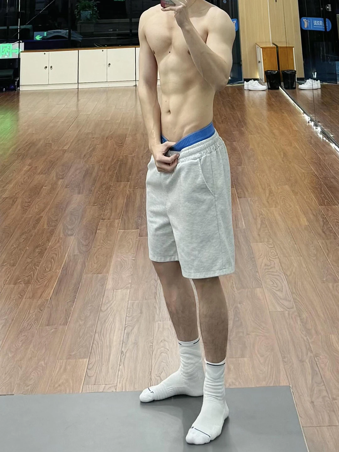 

Loose Fit American Sle Fitn orts Men's ey Floral Spor Casual Five-Quarter Length Cleanfit Hardman Trendy Mid-Pants