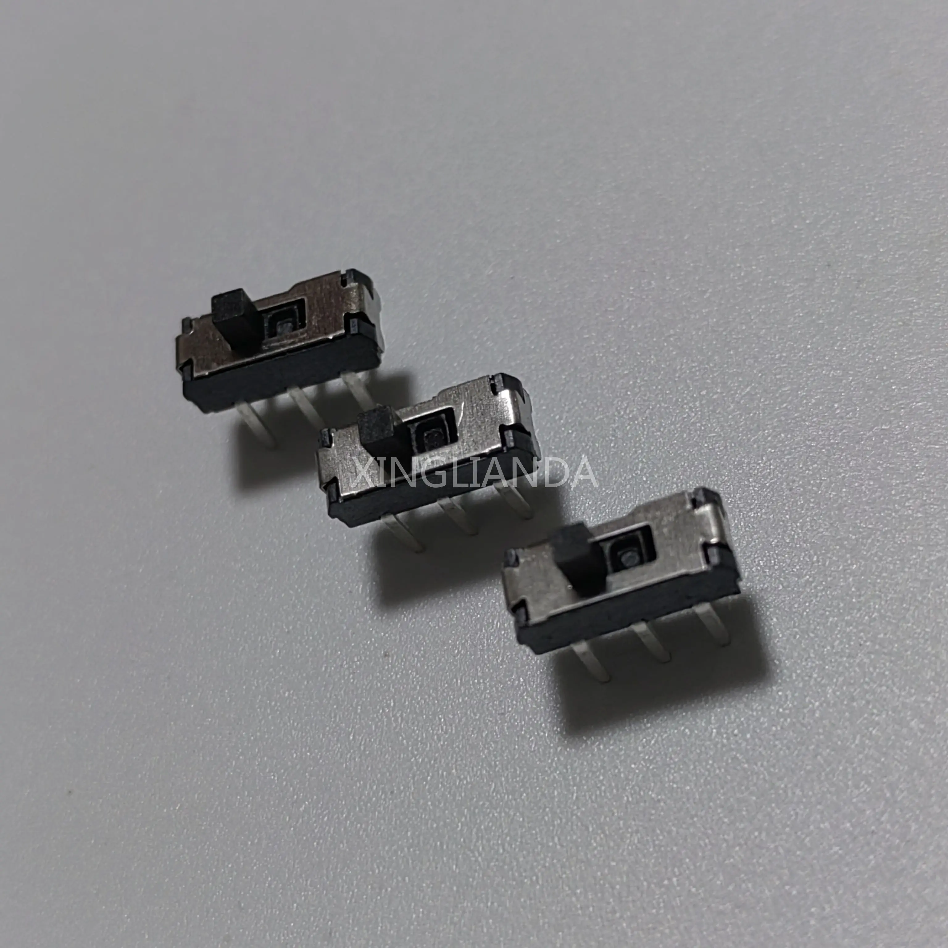 100 قطعة MSS-22D18 مصغرة مصغرة DIP العلوي الشريحة التبديل 2P2T 6Pin مقبض عالية 2 مللي متر لمفاتيح DVD