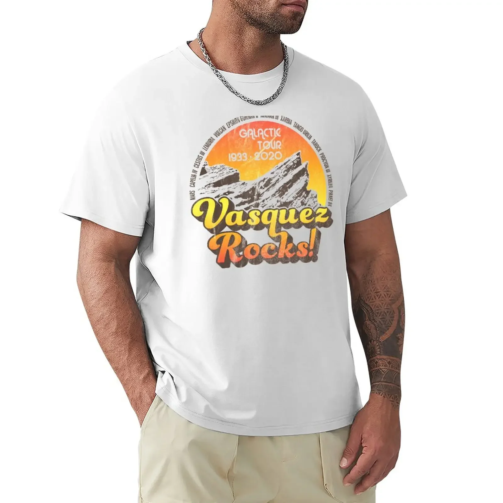 

VASQUEZ ROCKS! Pop-Culture themed T-shirt based on the California location that's doubled for sci-fi locations from Cest T-Shirt