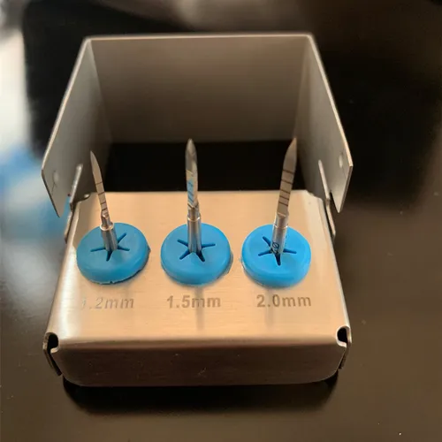 Juego de brocas para lanza Dental, taladro de pala piloto de 1,2mm, 1,5mm, 2,0mm, taladros de corte de implantes de 3 secciones, 1 Juego