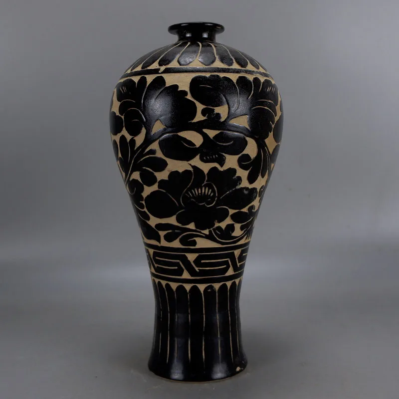 

Song Dynasty Cizhou Kiln Black Glaze Hand Carved Plum Vase Antique Authentic Collection Ceramic Vase