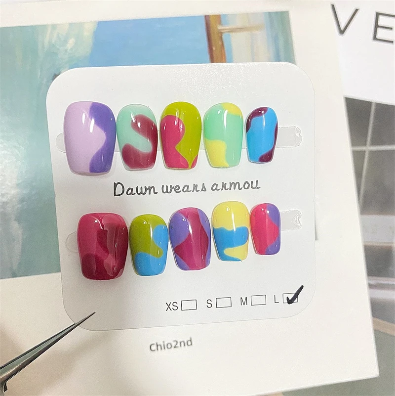 Handmade Short Press On Nails Color Blocking Design Artificial Colorful Wearable Nails Charms Fake Fingernail Decoration Art