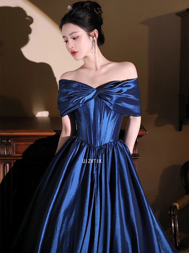 Abiti da festa da sera con spalle scoperte per donna Abito da sposa a trapezio in raso azzurro di lusso leggero da ballo 2025 Abito elegante per occasioni formali