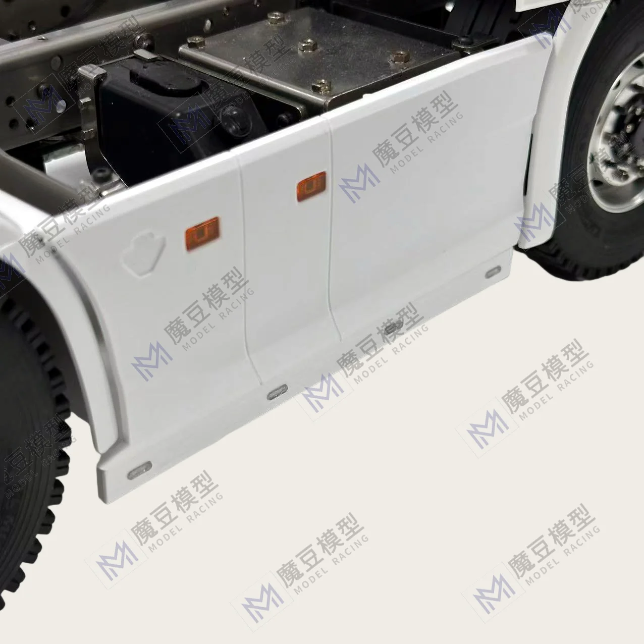 770S 6x6 サイドライトストリップ サイドスカートライトストリップ LED 3V ABS アップグレード 1/14 タミヤ RC スカニア ラジコン トレーラー おもちゃパーツ用