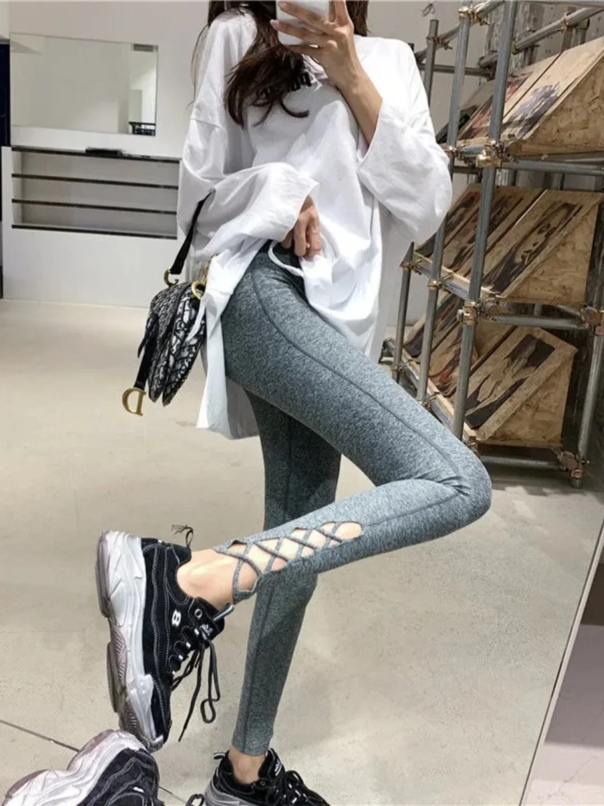 

Women's Hollow out Fitn Pants Summer New Sle Elastic Tight Qui Dry Sport Nine Points Base Layer Yoga Pants