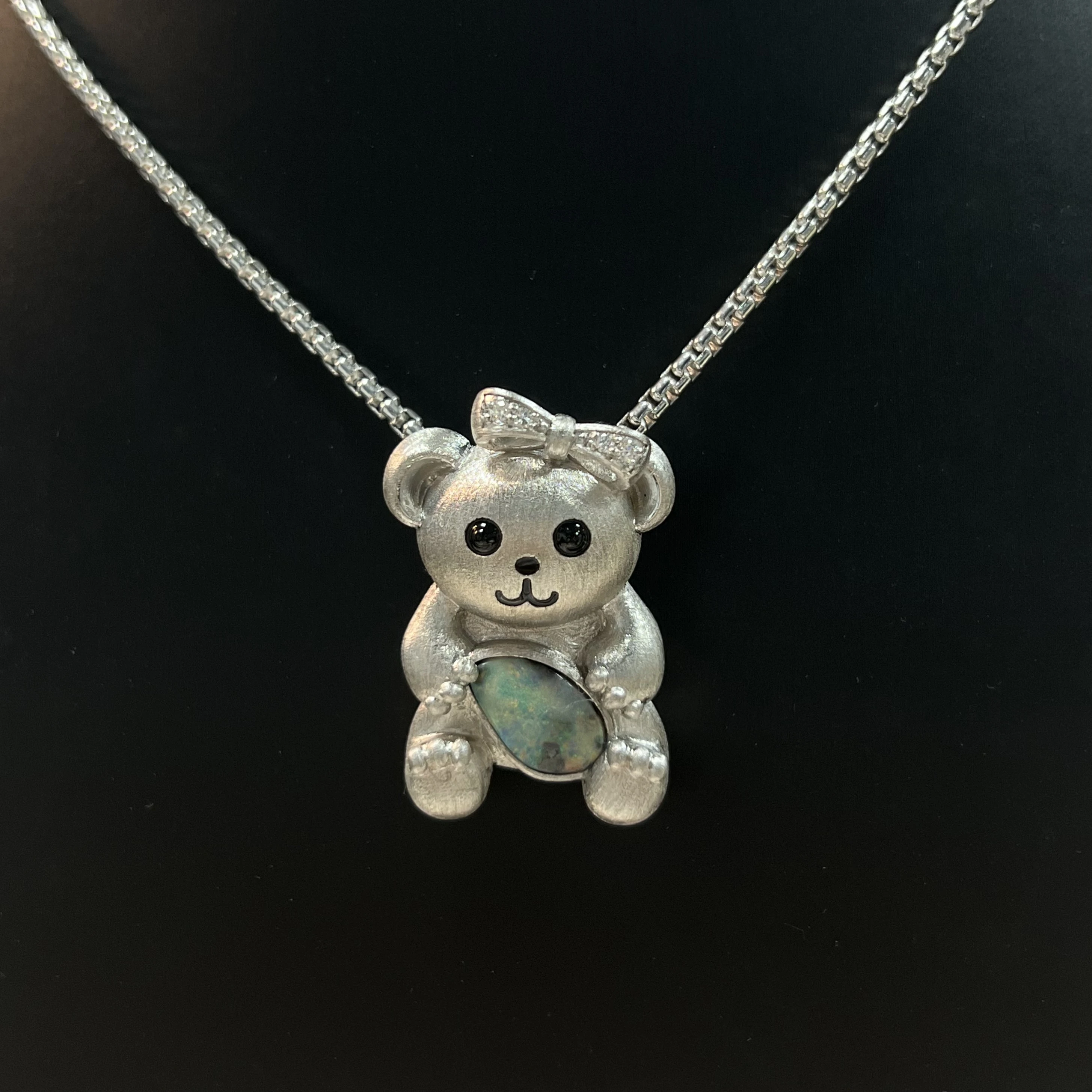 Bear necklace S925 silver inlaid opal original light luxury niche design sense of senior temperament new birthday gift