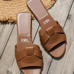 Simple Flip-flops Women Wear Slippers New Women's Shoes Square Head Cross Flat 2024 Summer Sandals