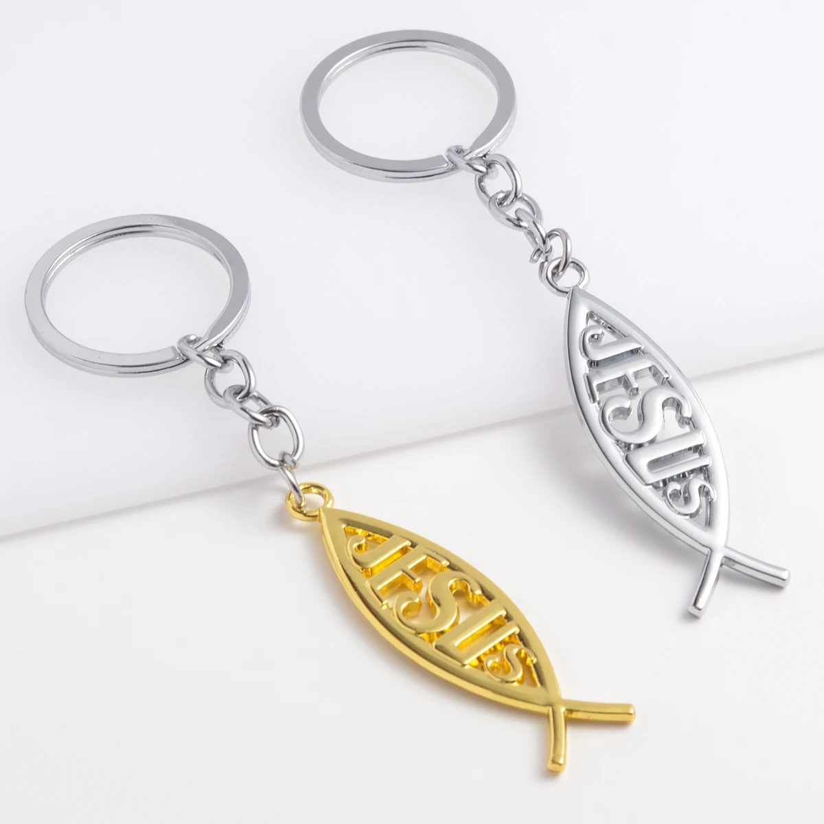 Car Keychain Jesus Fish Symbol Logo Metal Keyring Key Ring Holder Suitable For All Cars And Motorcycles Accessories