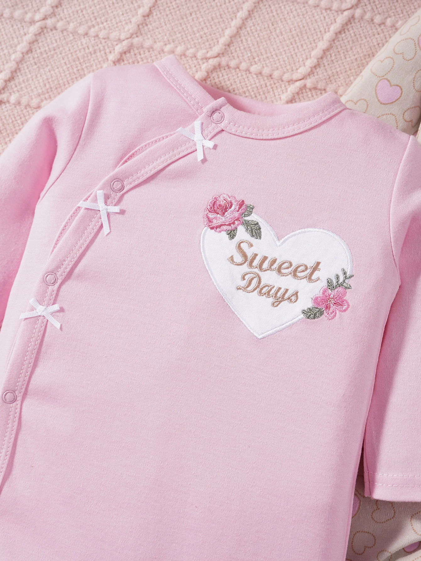 Two-Piece Long-Sleeved Comfortable Foot-Covering Jumpsuit, Suitable for Autumn and Winter 3