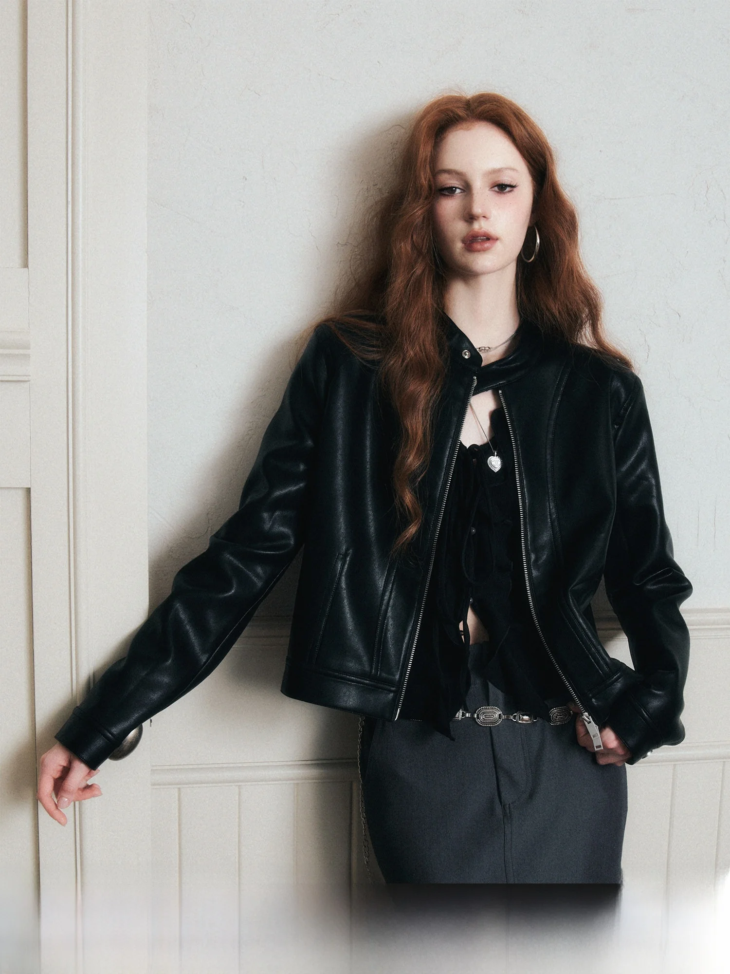 

LULUSWINGS Cool Sassy Neutral Sle ort Bla Eco-Friendly Leather Jaet Stand Collar Women's Outerwear Faion Autumn