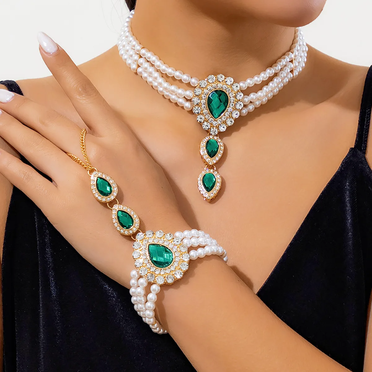 Women\'s Fashion Jewelry Faux Pearls Diamonds Gemstone Necklace Bracelet Set Vintage Style Necklace Girls Party Accessory Gift