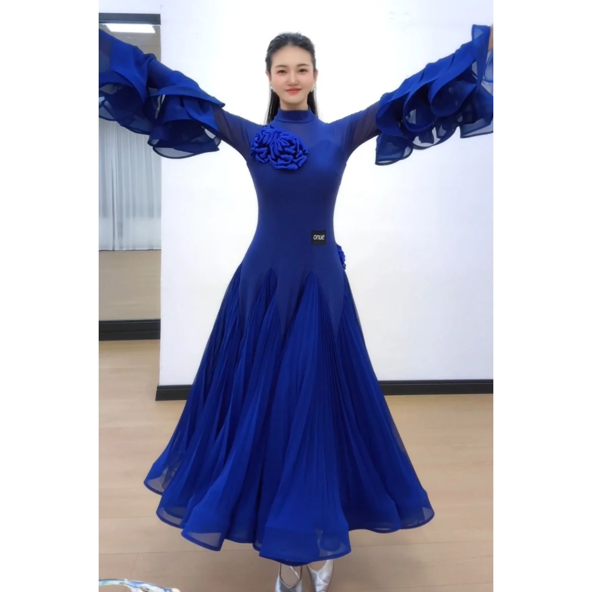 Blue Flowers Ballroom Dance Dress Women Standard Waltz Tango Dance Competition Clothing Pleated Long Dress Prom Costume BL20122