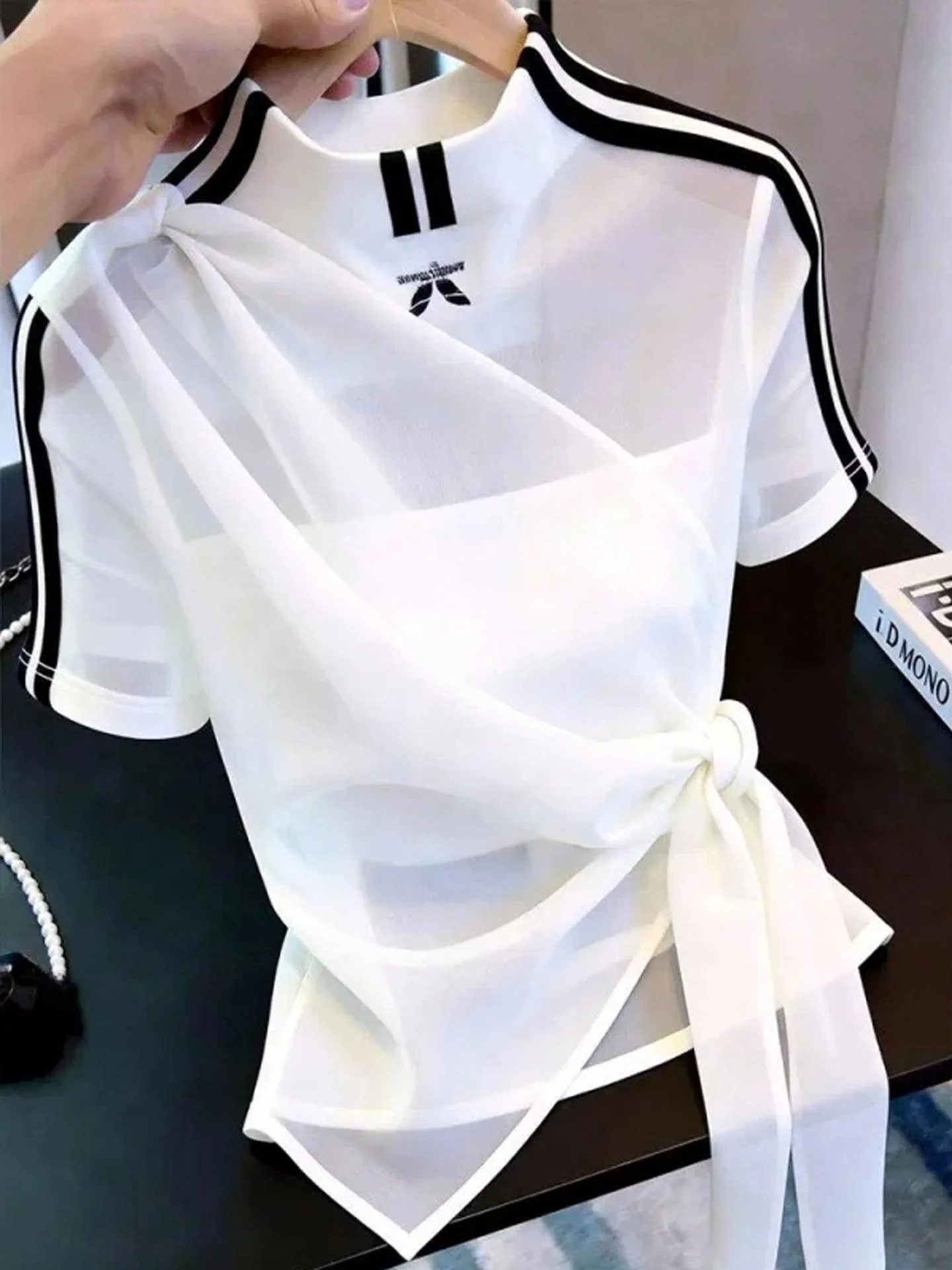 Slim Fit Short Sleeve T-Shirt Women's Thin Luxury Waist Cinching Stand Collar Commute Design Beautiful Unique Korean Style Top