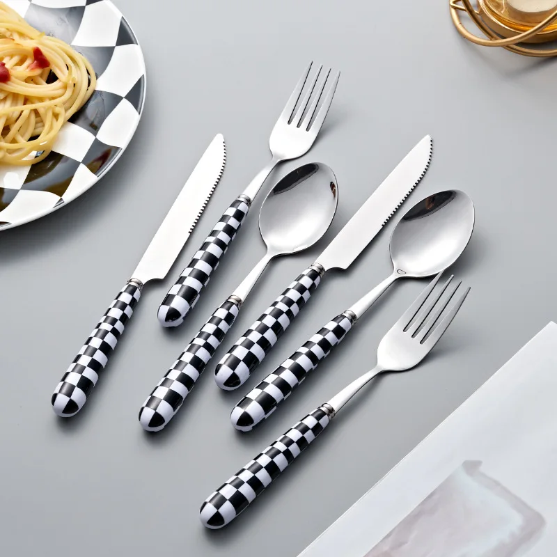 6 unids/set cuchillo de acero inoxidable tenedor cuchara tablero de ajedrez mango de cerámica vajilla de cocina postre tenedor cuchara vajilla para el hogar