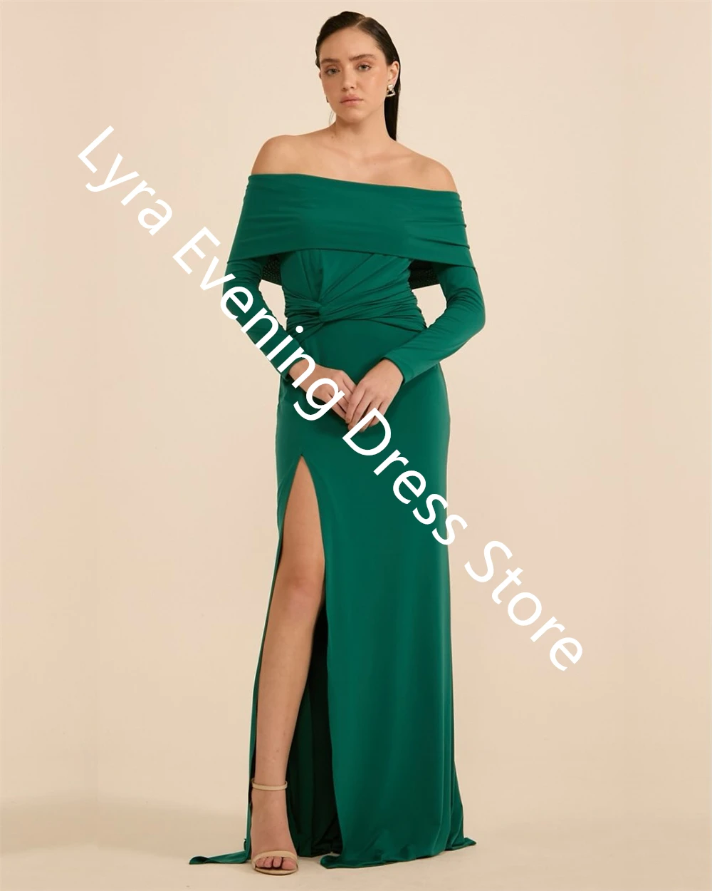 Gaun Malam Jersey Hijau Klasik Kustom Gaun Malam Gaun Selebriti Lengan Panjang Bahu Terbuka Lembut