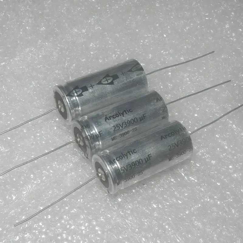 5PCS/LOT 25v 3900UF Imported ME Series Axial Filtering Electrolytic Capacitor