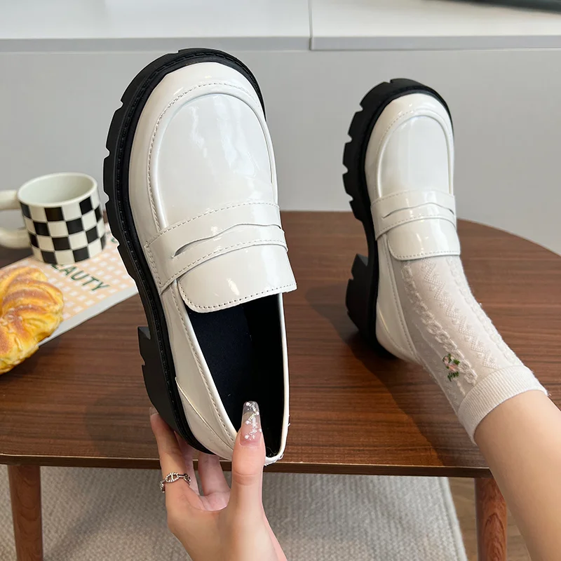 Damskie ślubne Jane buty wsuwane wiosenne jesienne punkowe buty na platformie wsuwane mokasyny moda PU skórzane buty damskie płaskie czarne buty