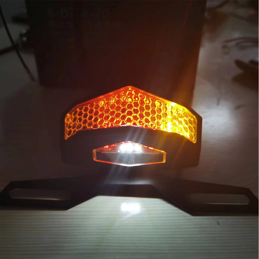 Motorcycle Tail Light LED Universal  Brake Light Stop Turn Signal  Flashing 12v for Honda Harley Yamaha Rear Cafe Racer Motor Bi