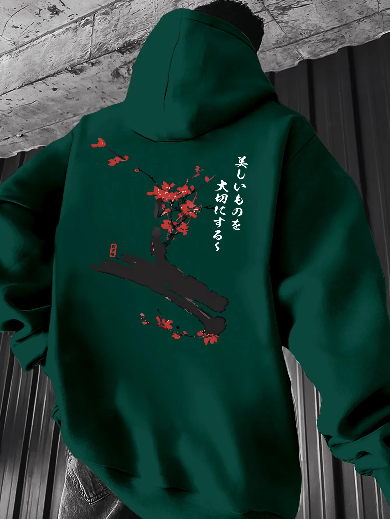 Casual sporty men's hooded sweatshirt with Eastern floral print. American streetwear for autumn and winter daily wear,loose fit.