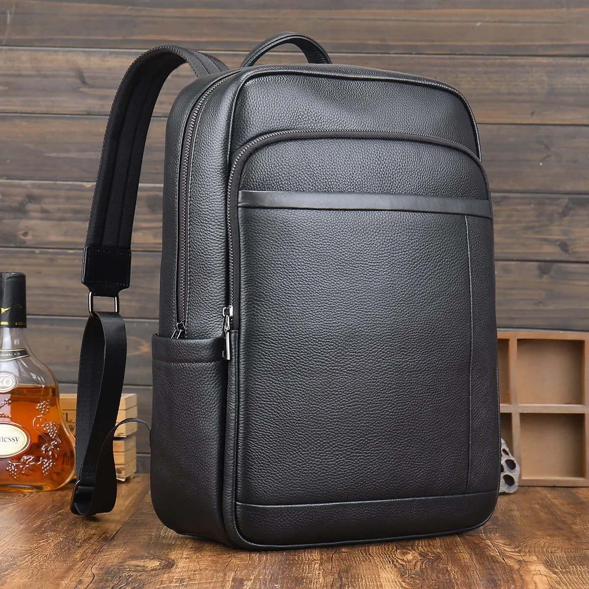 2026 New Business Men Backpack First Layer Cowhide Men's Bag Genuine Leather Schoolbag Large 14 Inch Laptop Travel Backpack