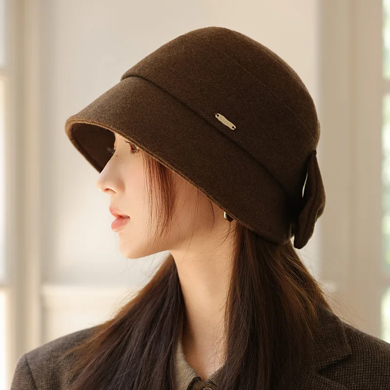 Luxury Ribbon-Trimmed Bucket Hat – Elegant Fisherman Cap with Face-Framing Silhouette (2025 Autumn/Winter Essential)​