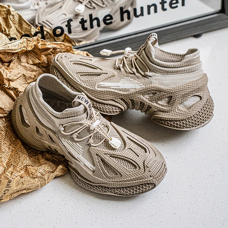 موضة شبكة الرجال حذاء كاجوال في الهواء الطلق رجالي المشي أحذية رياضية مريحة الانزلاق على جوارب رجالي أحذية تنفس الاحذية الرياضية