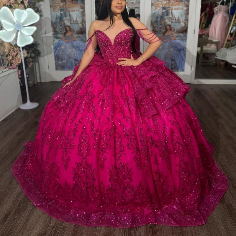 

Rose Red Shiny Quinceanera Dresses Ball Gown Off The Shoulder Sequin Applique Lace Beading Crystal Bow Tull Sweet 16 Dress Vesti