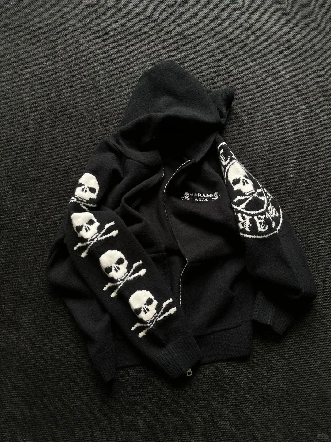 

Gothic Punk Y2K Subculture Skull Head Hooded Knitwear Jaet Women's Light Knitted Top Loose Fit Long Sve Zipper Closure