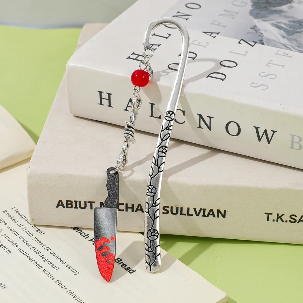 Horror Metall BooMetal Lesezeichen mit Messer Charms Horror Fiction Fan Buch Zubehör Geburtstagsgeschenke für Freunde Halloween Geschenke