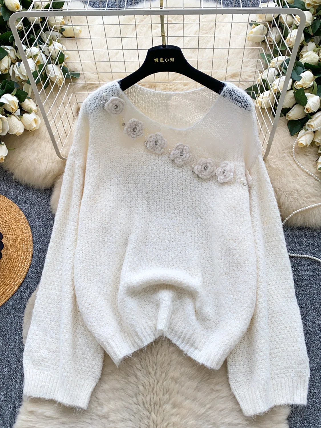 

Korean Sle Soft Knitted Long Sve round Ne Sweater Women's Loose Sweet Winter Warm Fce Comfortable round Ne Top