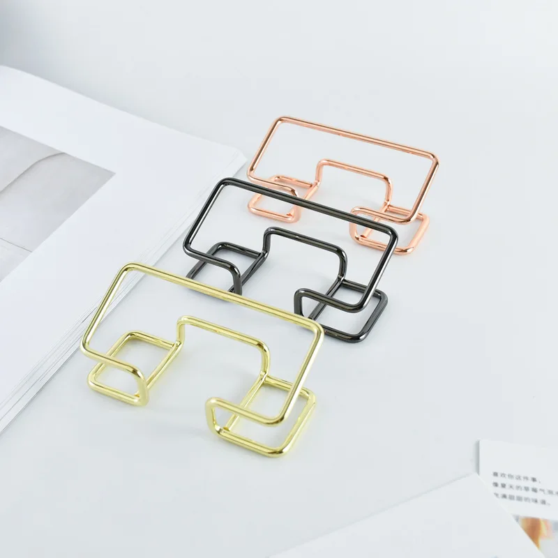 Metallic Desktop Business Card Holder Rack Display Stand Shelf Metal Bracket Cards Organizer Storage Box Office Desk Accessories