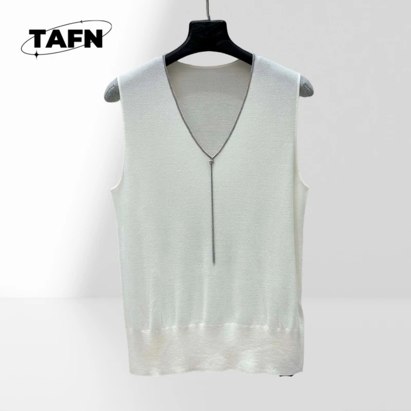 

25 Women deep V thin knitted vest beading High-Grade wool silk Blends Cashmere Warm Banquet Ladies' summer styleA25247