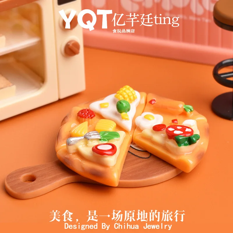 YQT محاكاة البيتزا لعبة طعام صغيرة الراتنج Diy بها بنفسك الملحقات مشهد مصغر سطح المكتب الديكور شفاء وتخفيف التوتر لعبة صغيرة #1