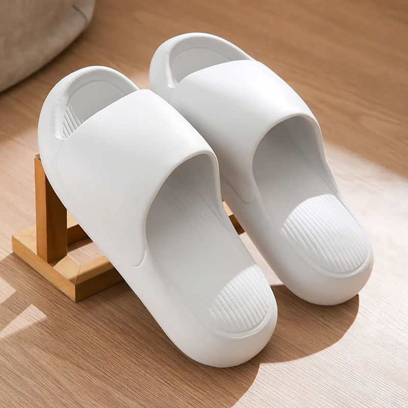 2024 trend summer Home Sandals Summer Man Women Flip Flops Fashion Slippers Beach Man\'S Pillow Slides Sports sandalias shoes