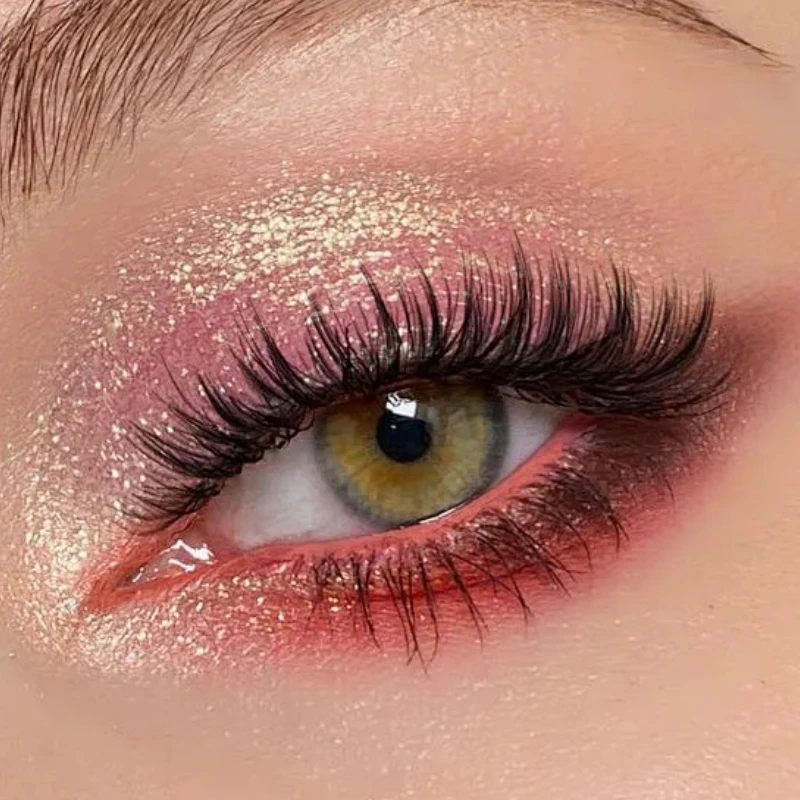 Gege Bear 光沢のあるイリュージョン 9 色のアイシャドウ パレット、9 色のランダムにマッチするパレット、甘くて天井、使いやすい黄色のレザー、韓国の女性の必須のアイシャドウ、さまざまな洗練されたアイメイクを実現できます