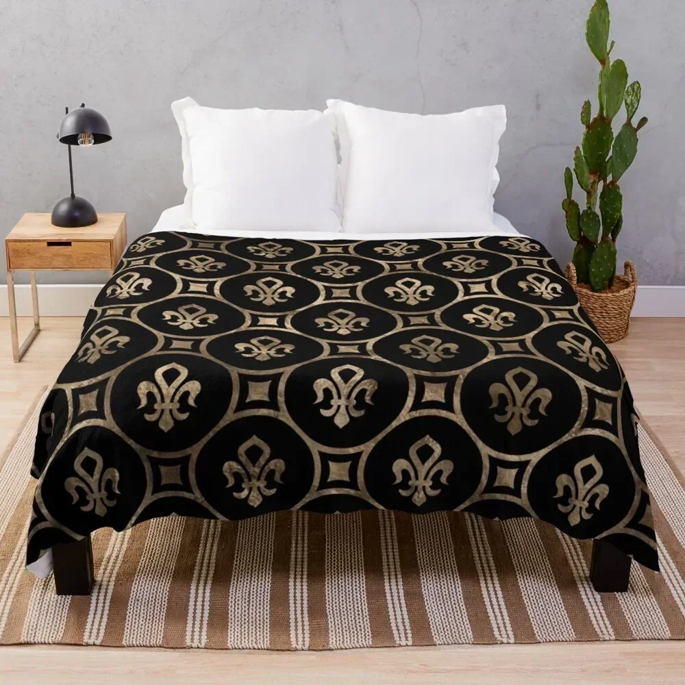 

Fleur-de-lis pattern - Black and Gold Throw Blanket