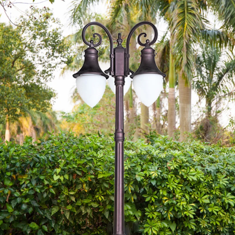 

2.3Cm Courtyard Light Outdoor Waterproof Home, Courtyard, Villa, Three Headed Street Light