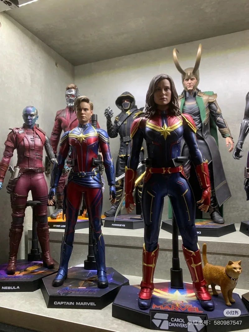 

В наличии оригинальные Hottoys Ht Mms575 Mms522 Mms521 Мстители 4: Капитан Марвел 1,0 2,0 Фигурка Модель игрушки Подарок на день рождения