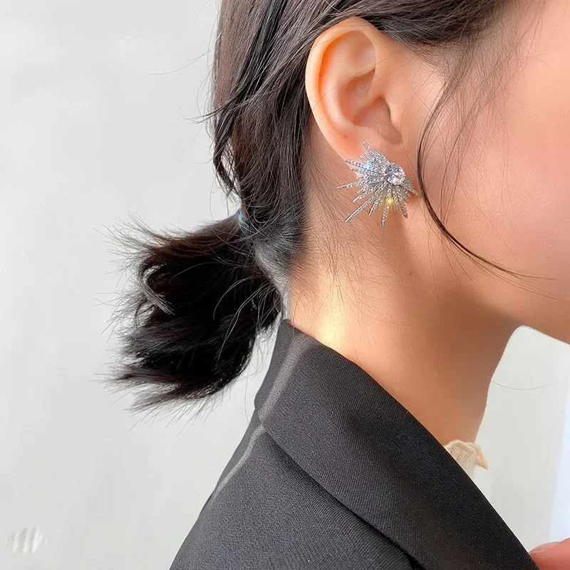 New Silver Color Big Plant Luxury Stud Earrings with Bling Zircon Stone for Women Fashion Jewelry Korean Earring Gift2025 image 2