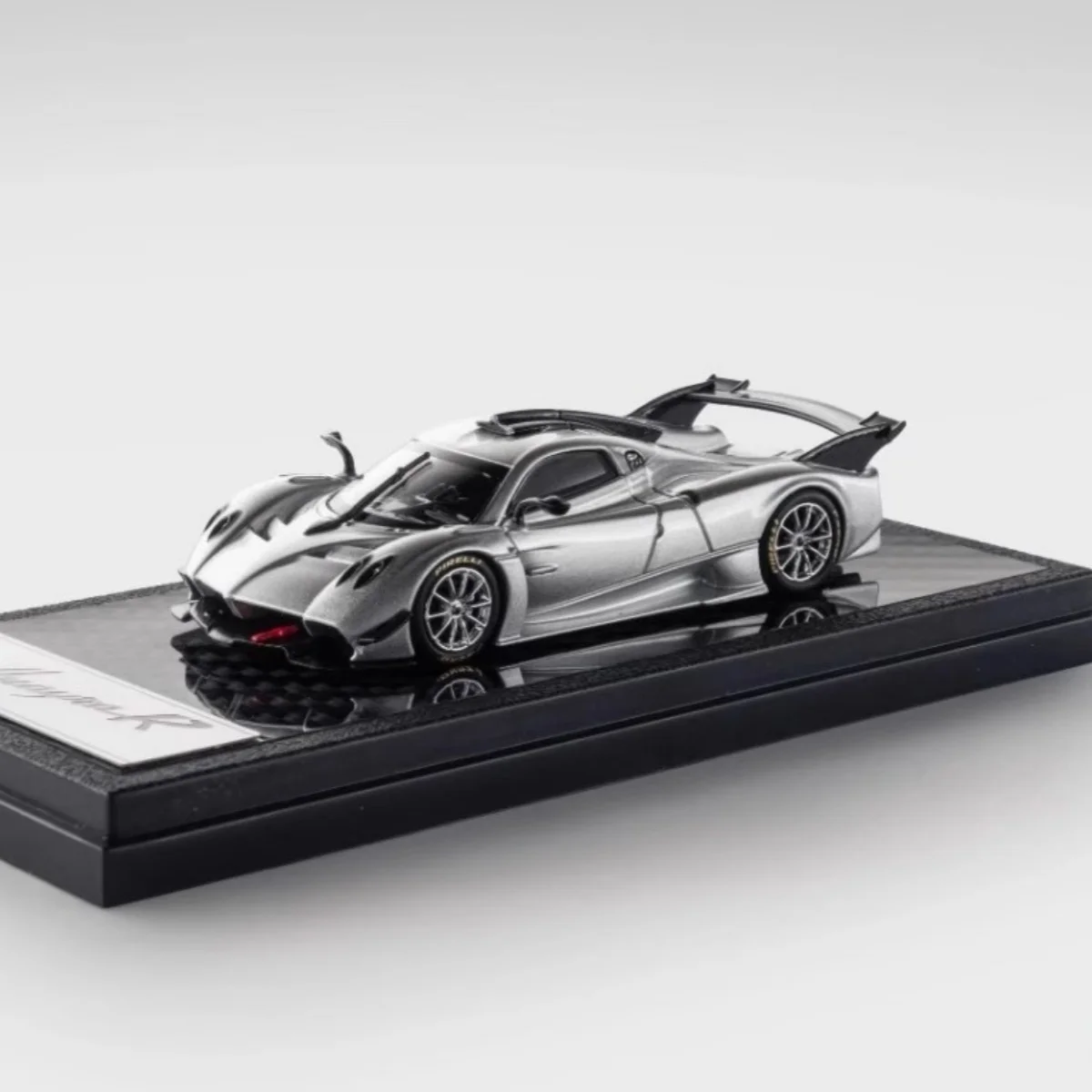 

Литая под давлением модель автомобиля ЖК-дисплея Pagani Huayra R BEIJING Auto Show HEC