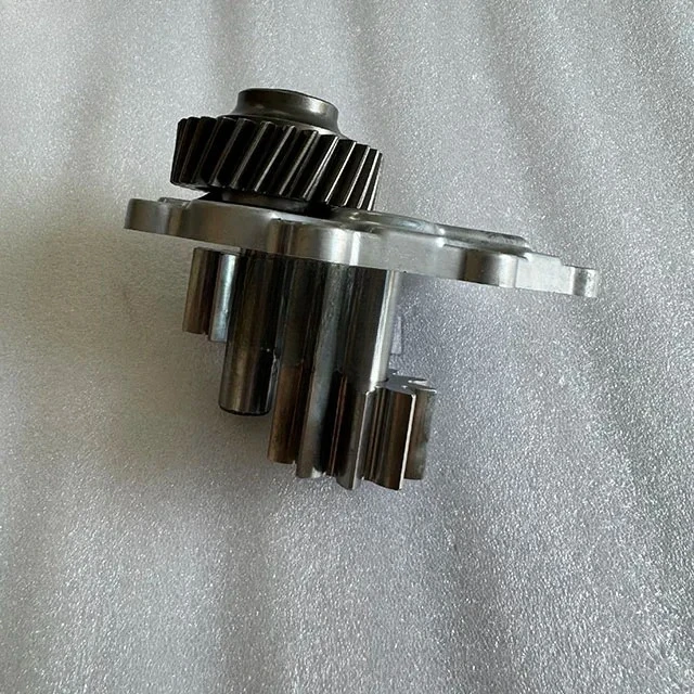 

Factory Oil Pump c Water Pump 16100-2520 For HINO W04C Construction Machinery Parts