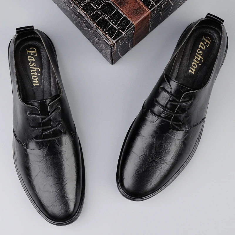 Four Season High-end Business Dress Shoe with Exquisite Embossed Hollow Out Breathable Gentlemen Wedding Hosting Commuting Shoes