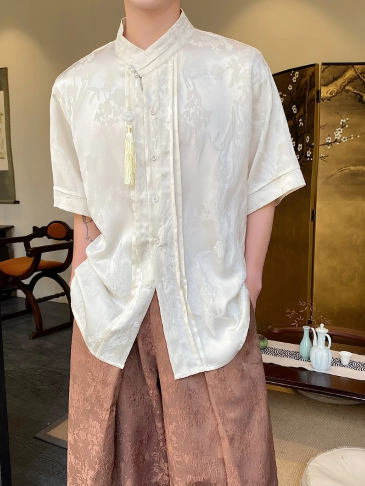 

New Chinese Sle Summer Silk ort Sve irt Stand Collar Tassel Design Men Women Retro National Trend irt