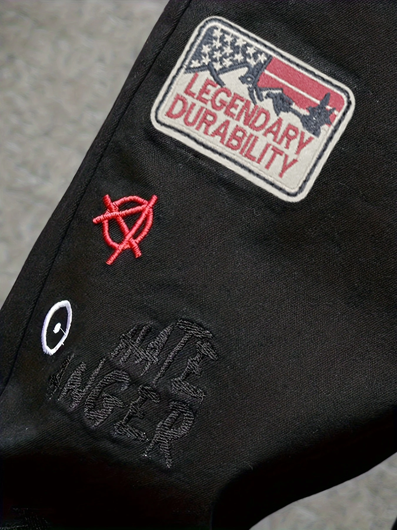 Calça jeans masculina slim fit bordada elástica com perna reta